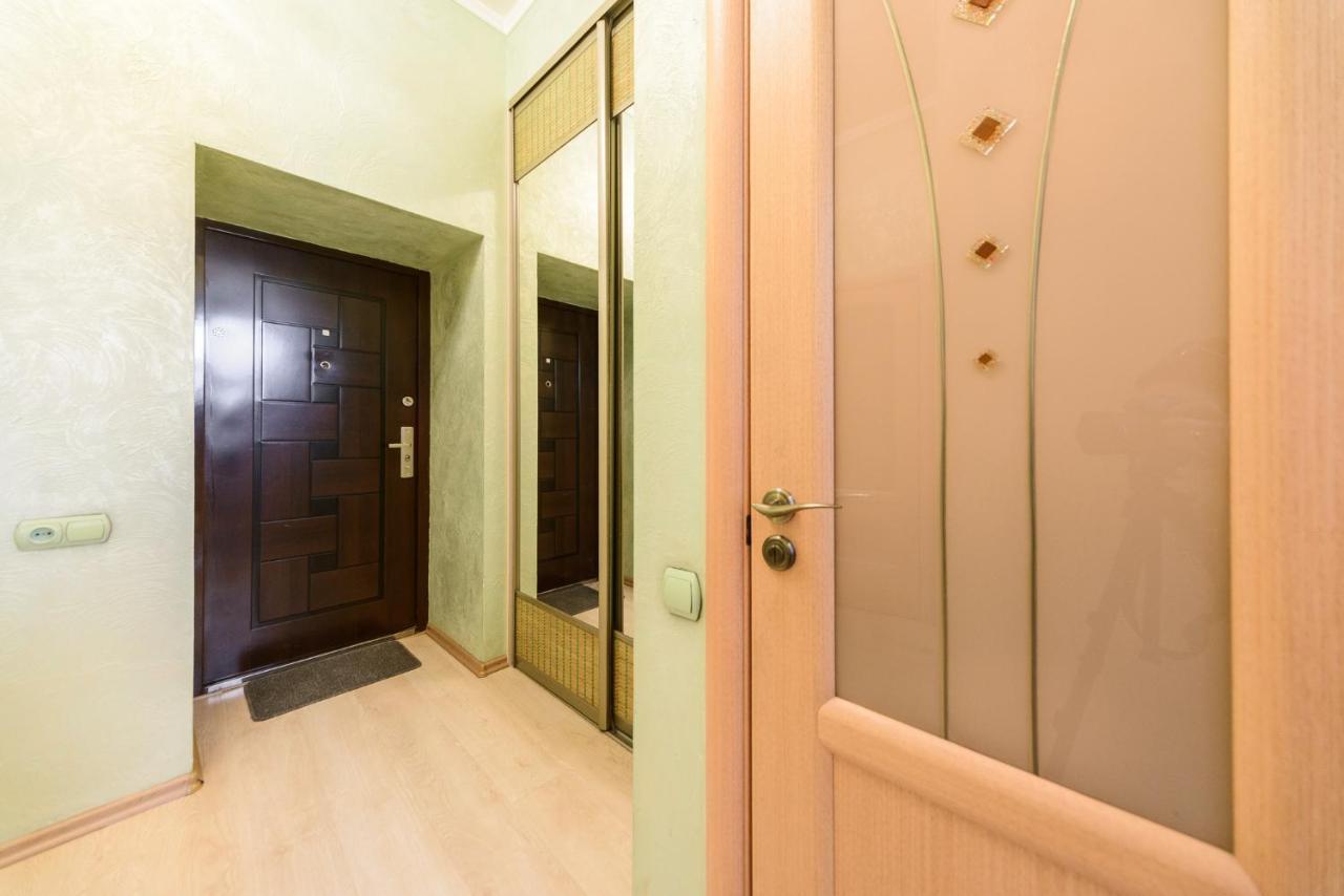 911 Apartments Antonovichа Κίεβο Εξωτερικό φωτογραφία