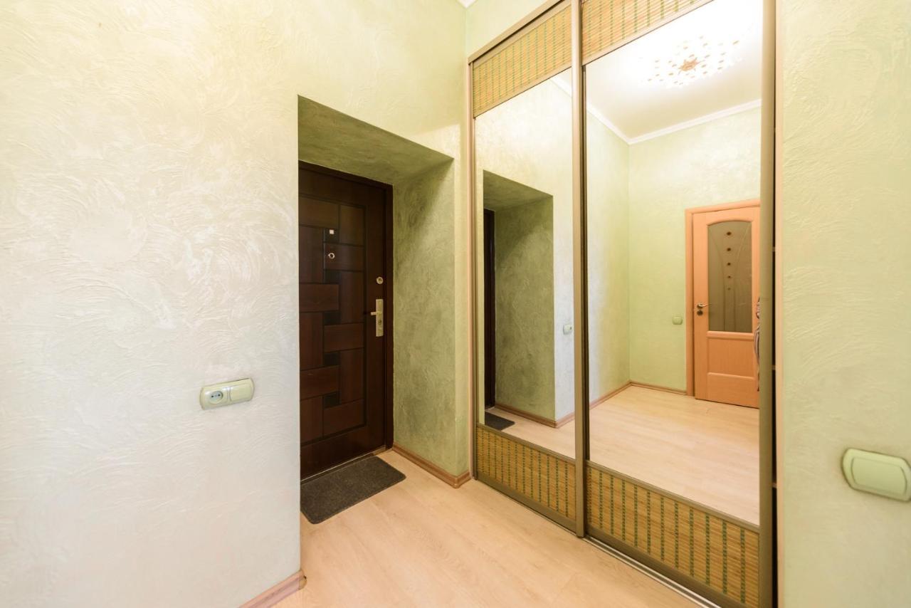 911 Apartments Antonovichа Κίεβο Εξωτερικό φωτογραφία