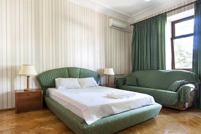 911 Apartments Antonovichа Κίεβο Εξωτερικό φωτογραφία