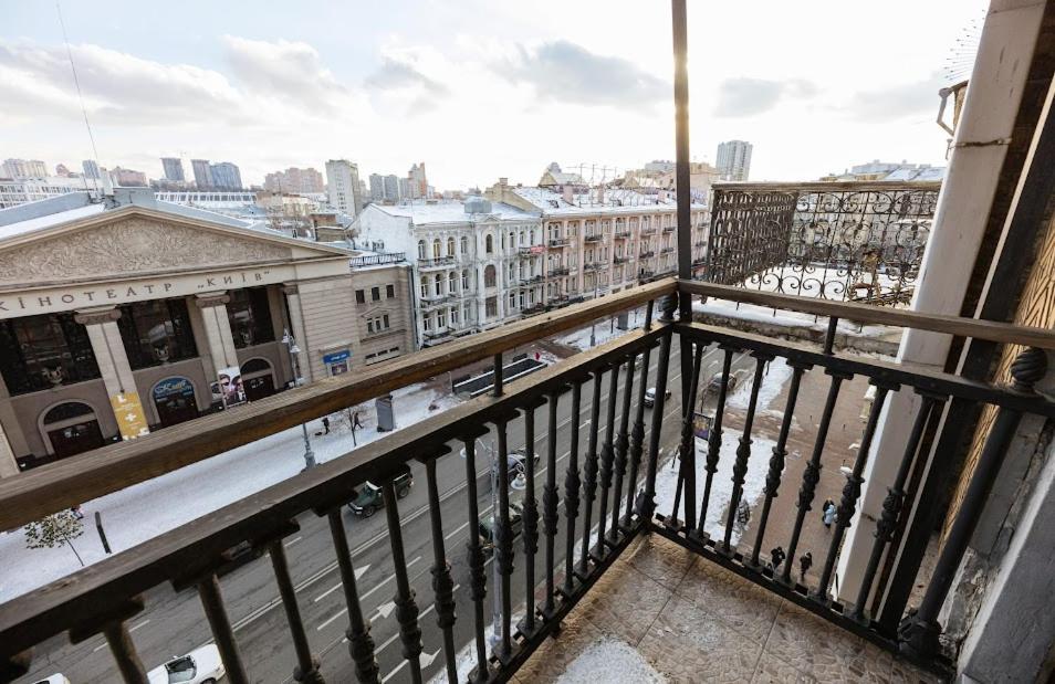 911 Apartments Antonovichа Κίεβο Εξωτερικό φωτογραφία