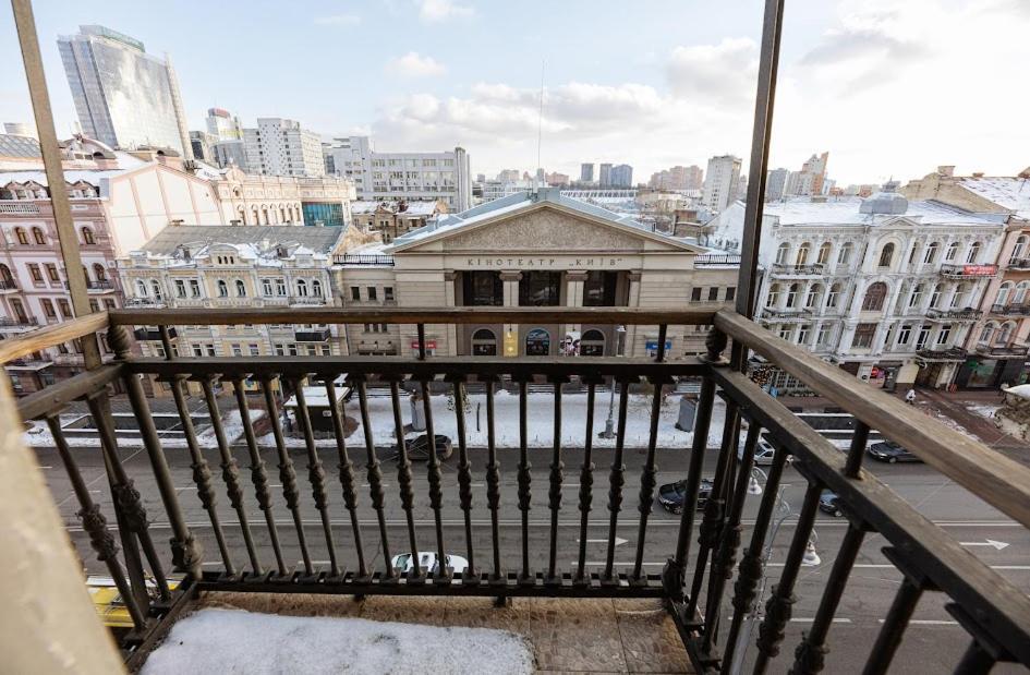 911 Apartments Antonovichа Κίεβο Εξωτερικό φωτογραφία